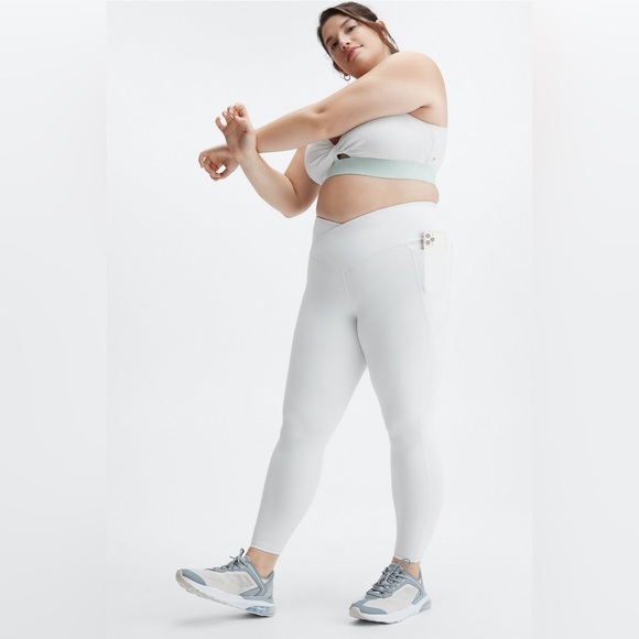 Fabletics || Oasis PureLuxe HW Crossover 7/8 white Legging size XXL - Picture 1 of 16